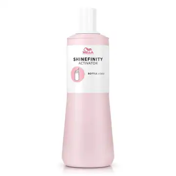Wella Professionals Shinefinity Activator Bottle 2%